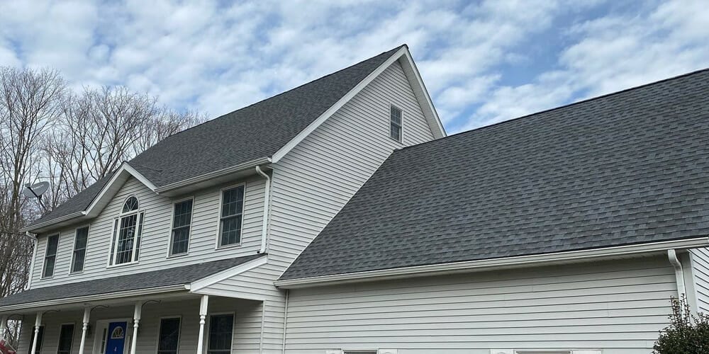 Architectural Shingle Roofing Specialists Berlin. CT