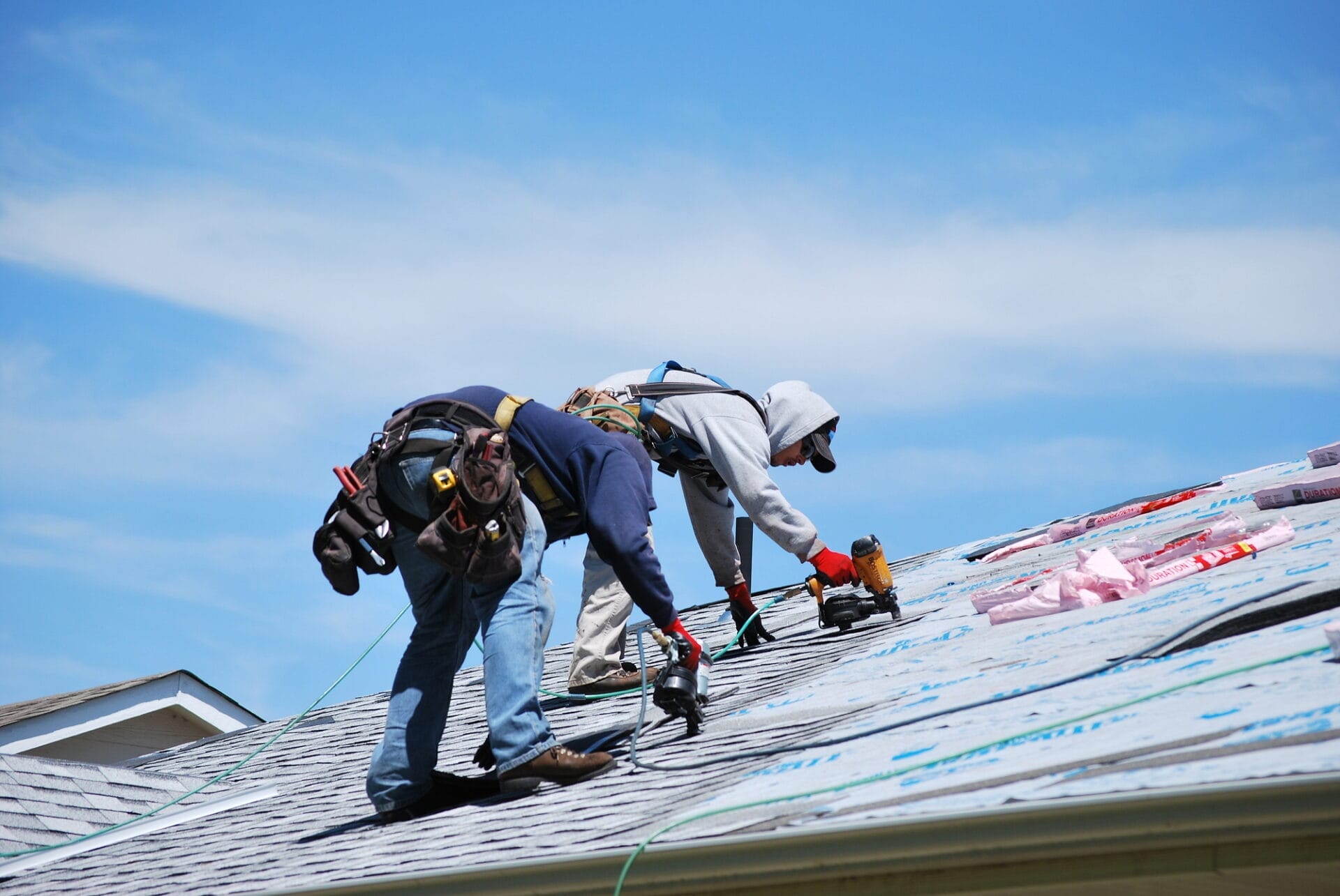 roofing contractor FAQ, finding a good roofer, how to find a roofer, Berlin